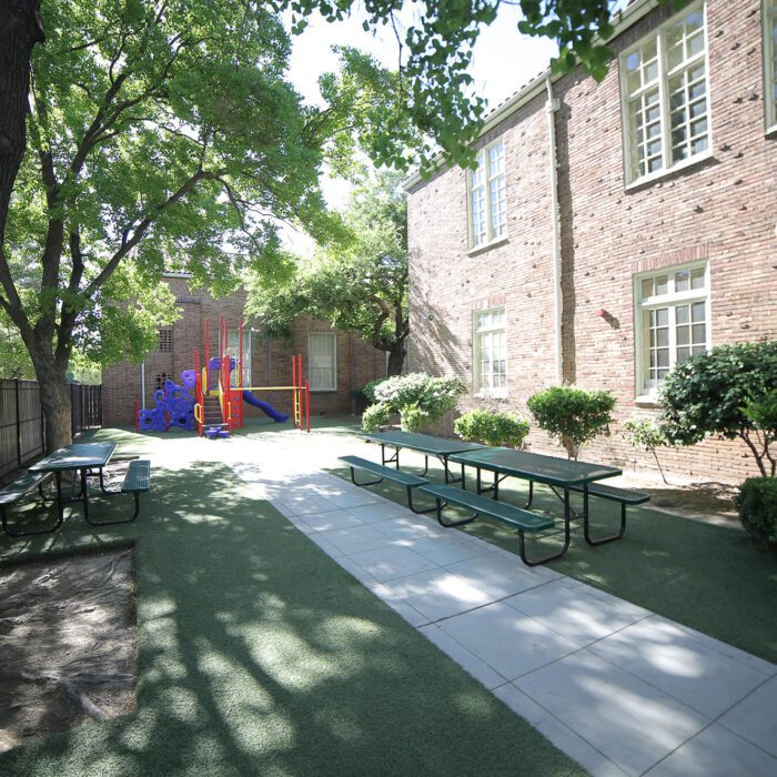 Merryhill School - V Street 6