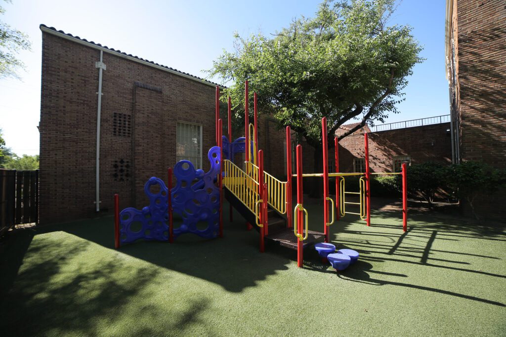 Merryhill School - V Street 1